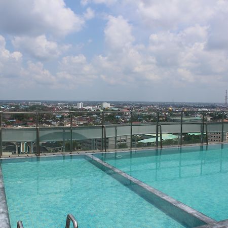 Harris Hotel Pontianak Exteriér fotografie