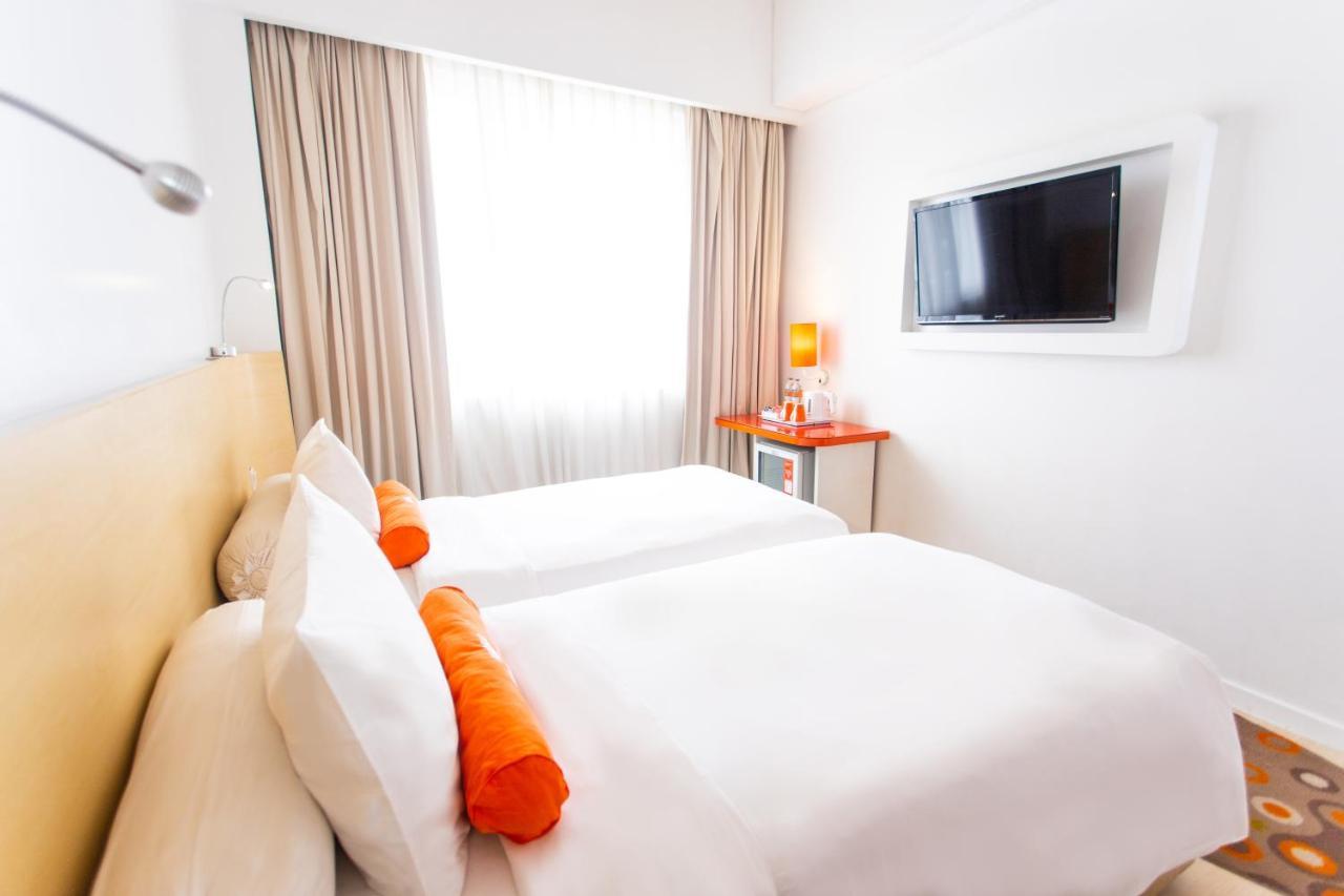 Harris Hotel Pontianak Exteriér fotografie