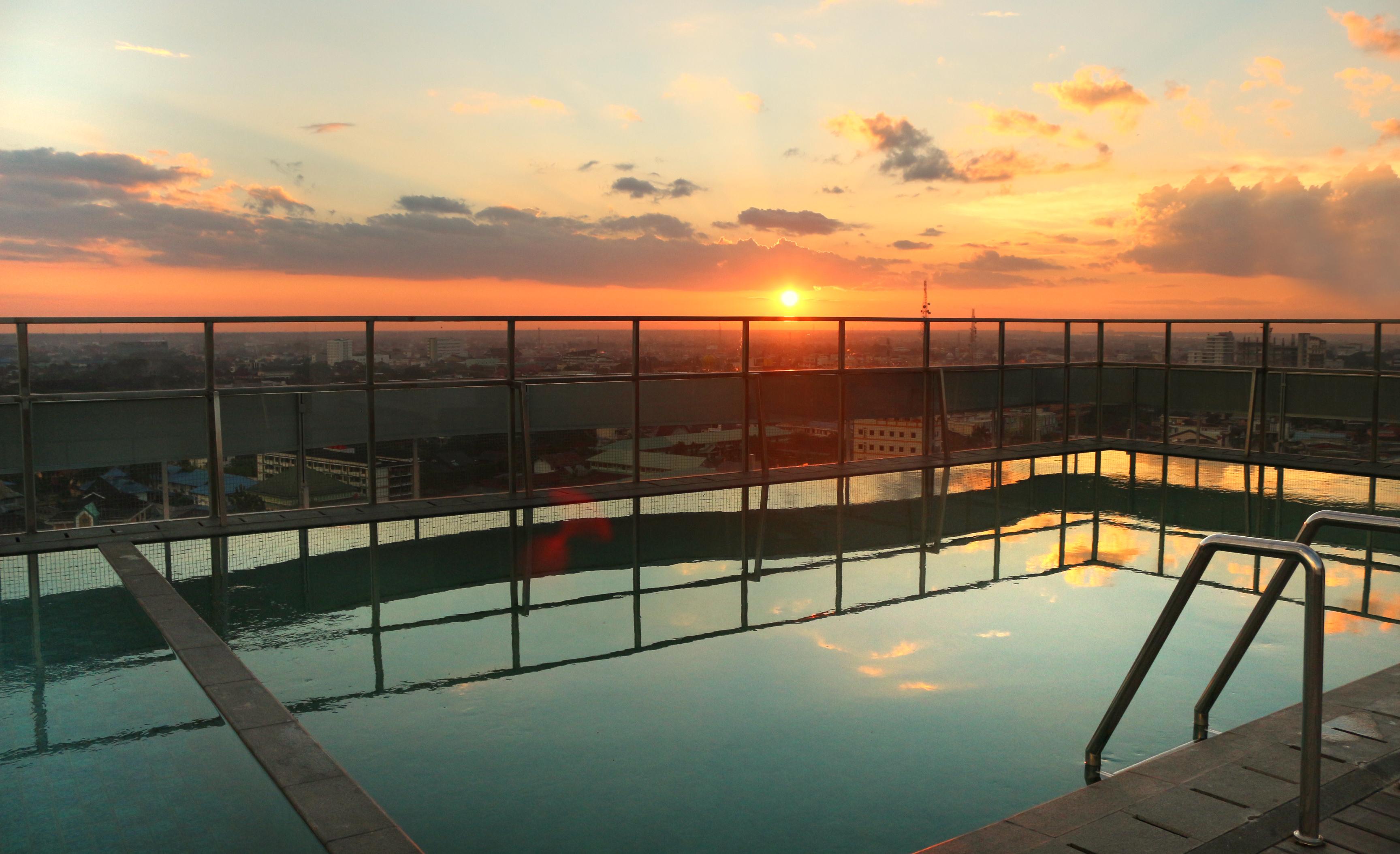Harris Hotel Pontianak Exteriér fotografie